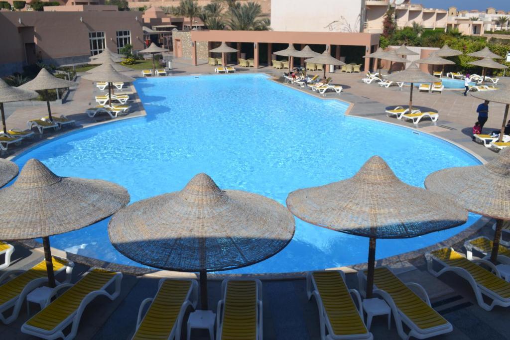 Vai By Romance Hotel & Aqua Park Ain Sukhna Exterior foto